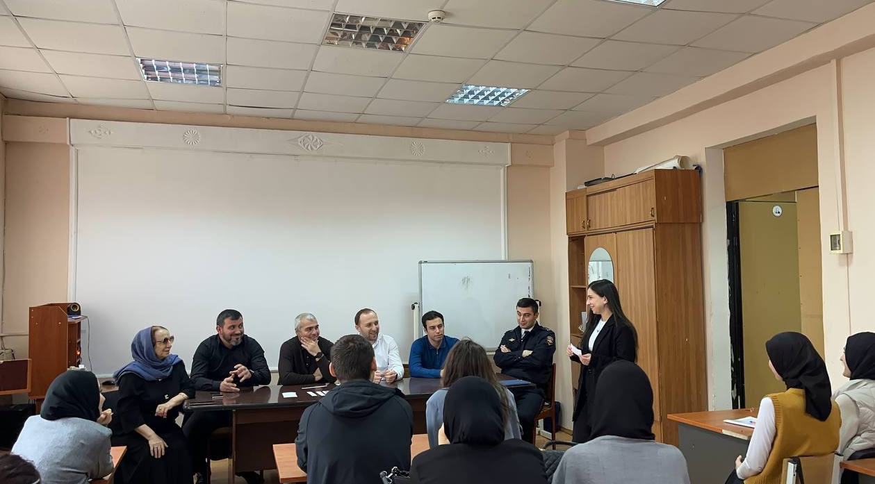 Открытые диалоги со студентами ДГУ, МАДИ и ДГПУ